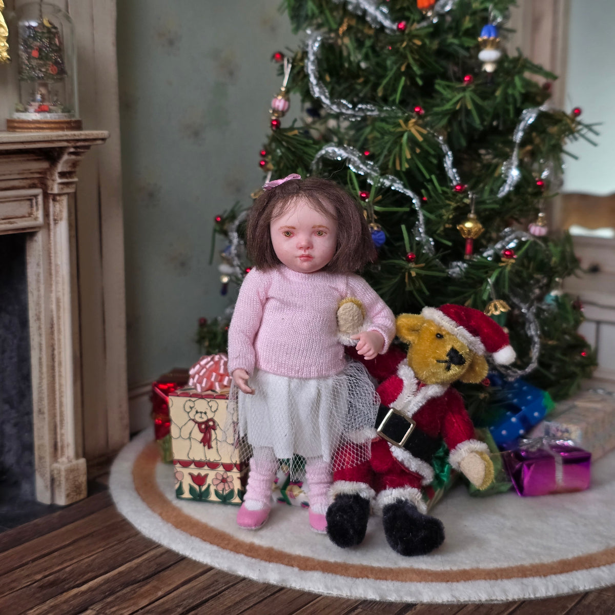 Jointed Santa Bear in Silk Velvet Artisan 1:12 Scale Dollhouse Miniature Plush Toy