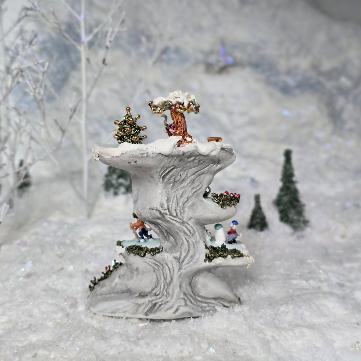 Miniature Sharon Secord Porcelain Christmas Mouse Diorama Tree Burrow Winter Scene