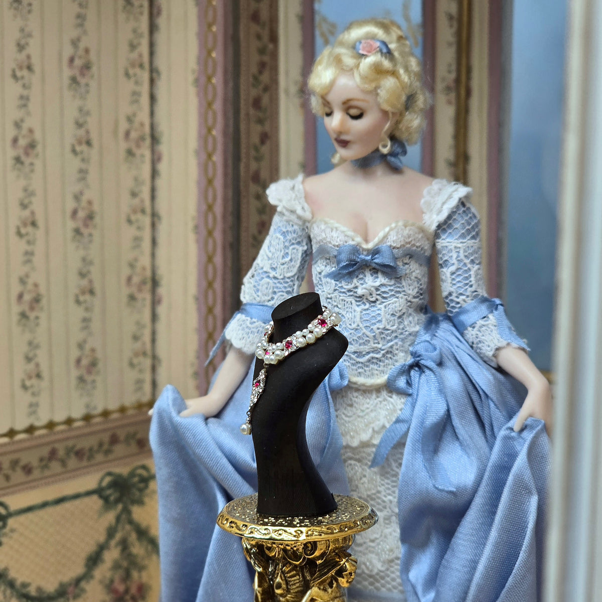 RESERVED MADAME Y Sun Lemmens La Peregrina Pearl Necklace Replica on Display Bust WEARABLE for Doll