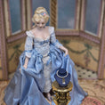 Load image into Gallery viewer, Sun Lemmens Wearable Tudor Anne Boleyn “B” Pearl Necklace Replica on Display Bust
