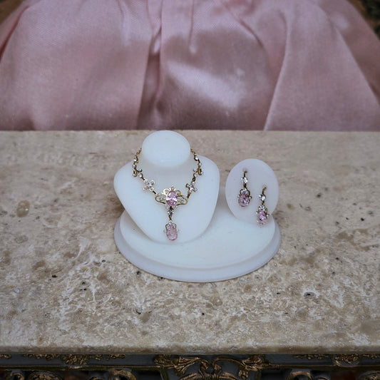 Sun Lemmens Wearable Pale Pink Gemstone Necklace & Earring Set with White Display