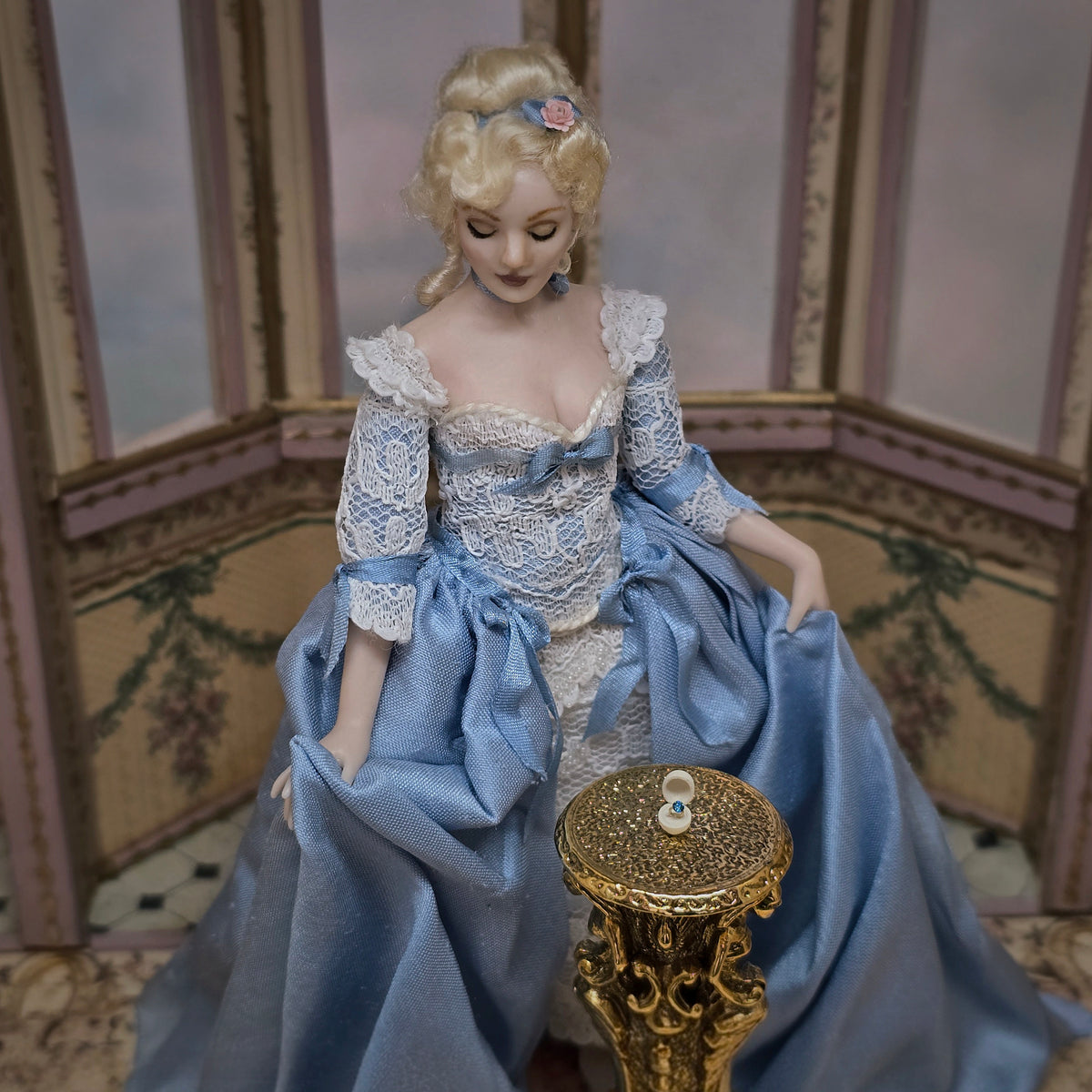 Sun Lemmens WEARABLE Sapphire Solitaire Ring in Tiny Ring Box in 1:12 Scale