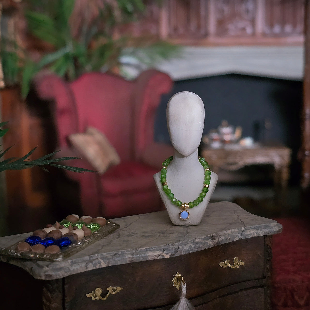 Lynn O’Shaughnessy Peridot, Opal & Gold Bead Wearable Necklace IGMA Fellow Miniature