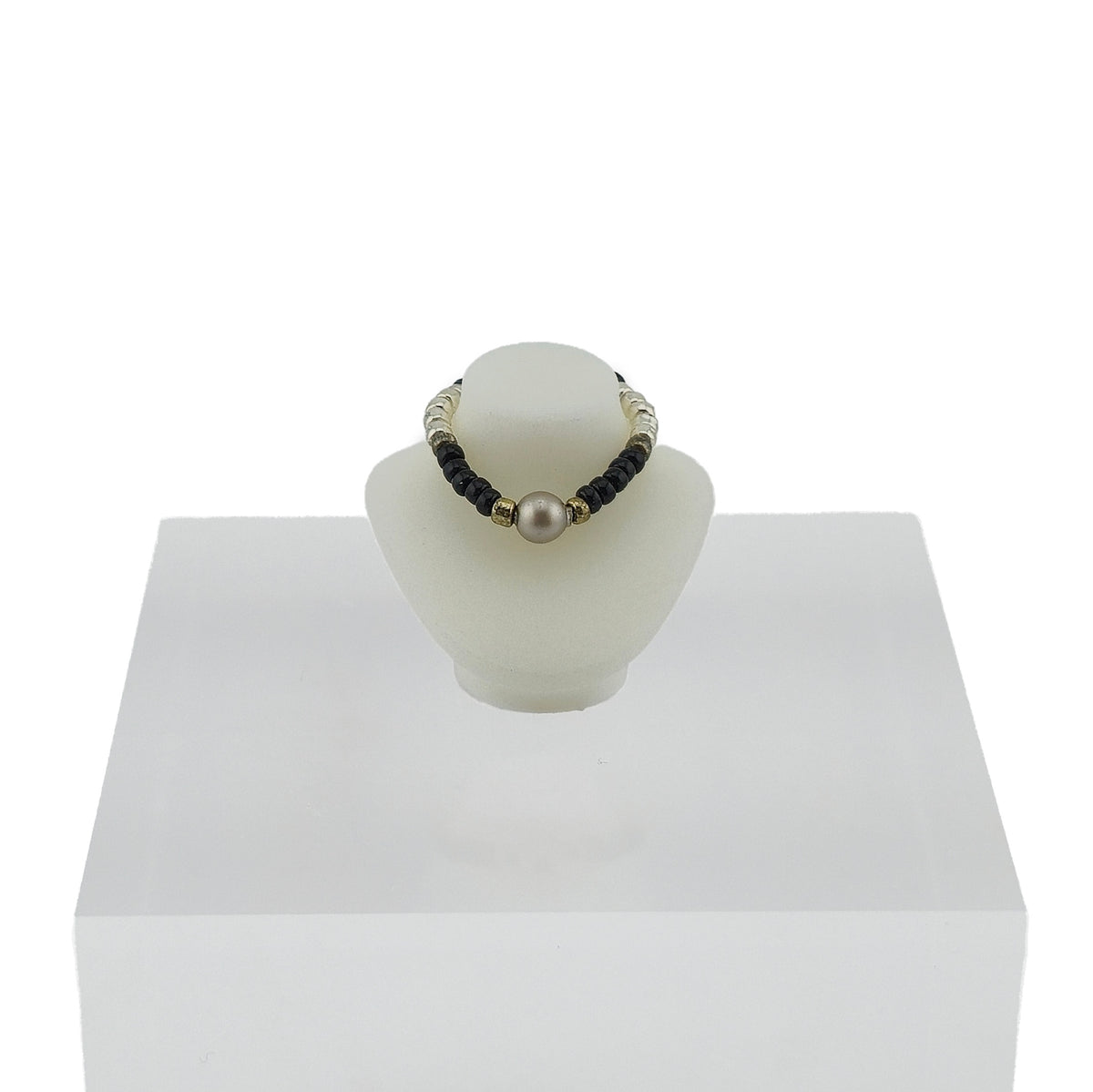 Lynn O’Shaughnessy Black Onyx & Pearl Wearable Necklace IGMA Fellow