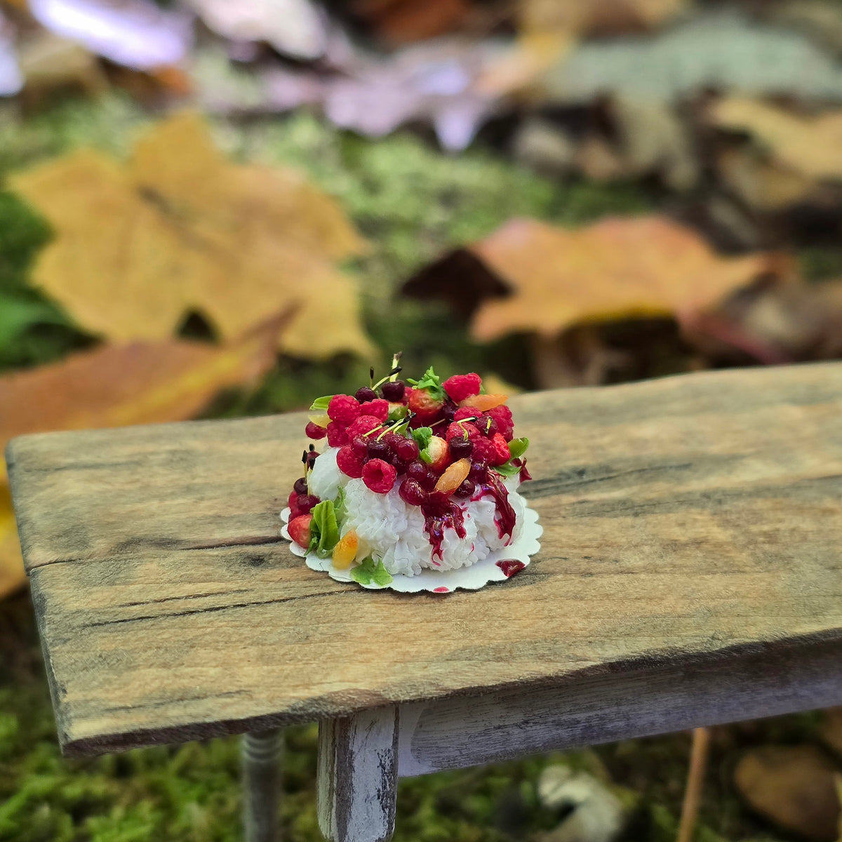 Gosia Suchodolska & Anna Wybranowska Berry Pavlova Meringue Dessert Gosia’s Garden