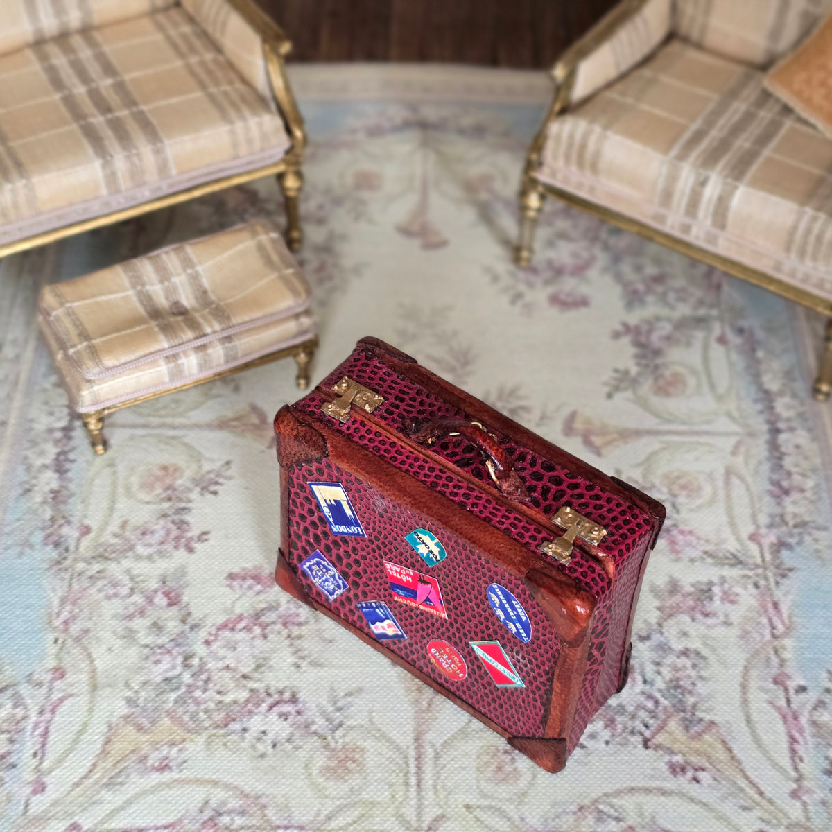 Sylvia Rountree Vintage Fully Lined and Functional Travel Suitcase Miniature Luggage