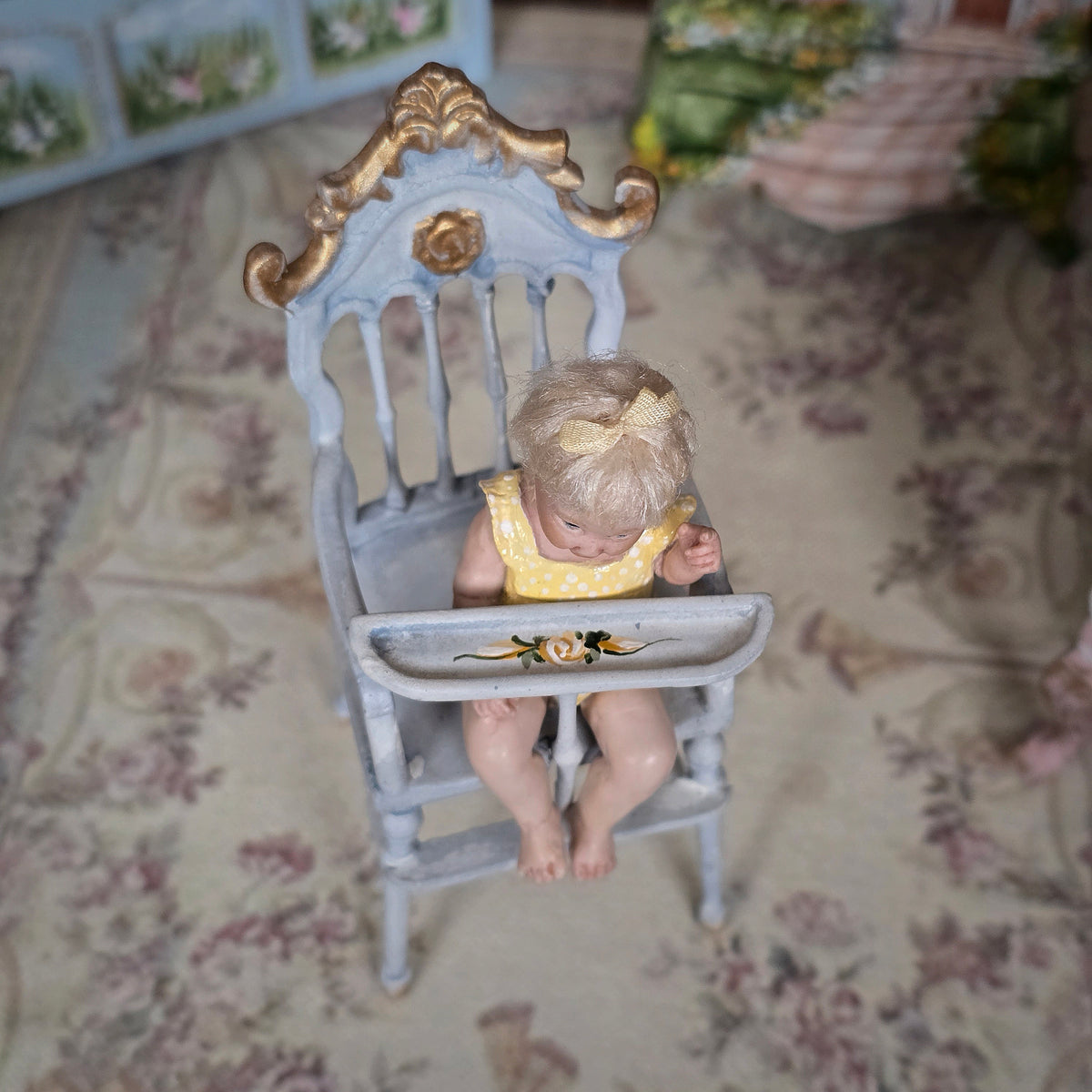Svetlana Bläsing OOAK Pointing Blonde Toddler Girl Doll in Yellow Polka Dot Romper
