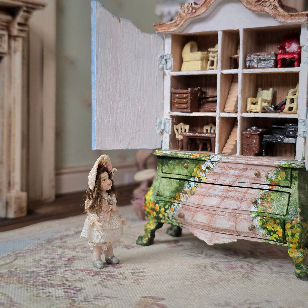 Almudena Gonzalez Porcelain Victorian Cabinet Doll in Pink Lace Dress & Floral Bonnet