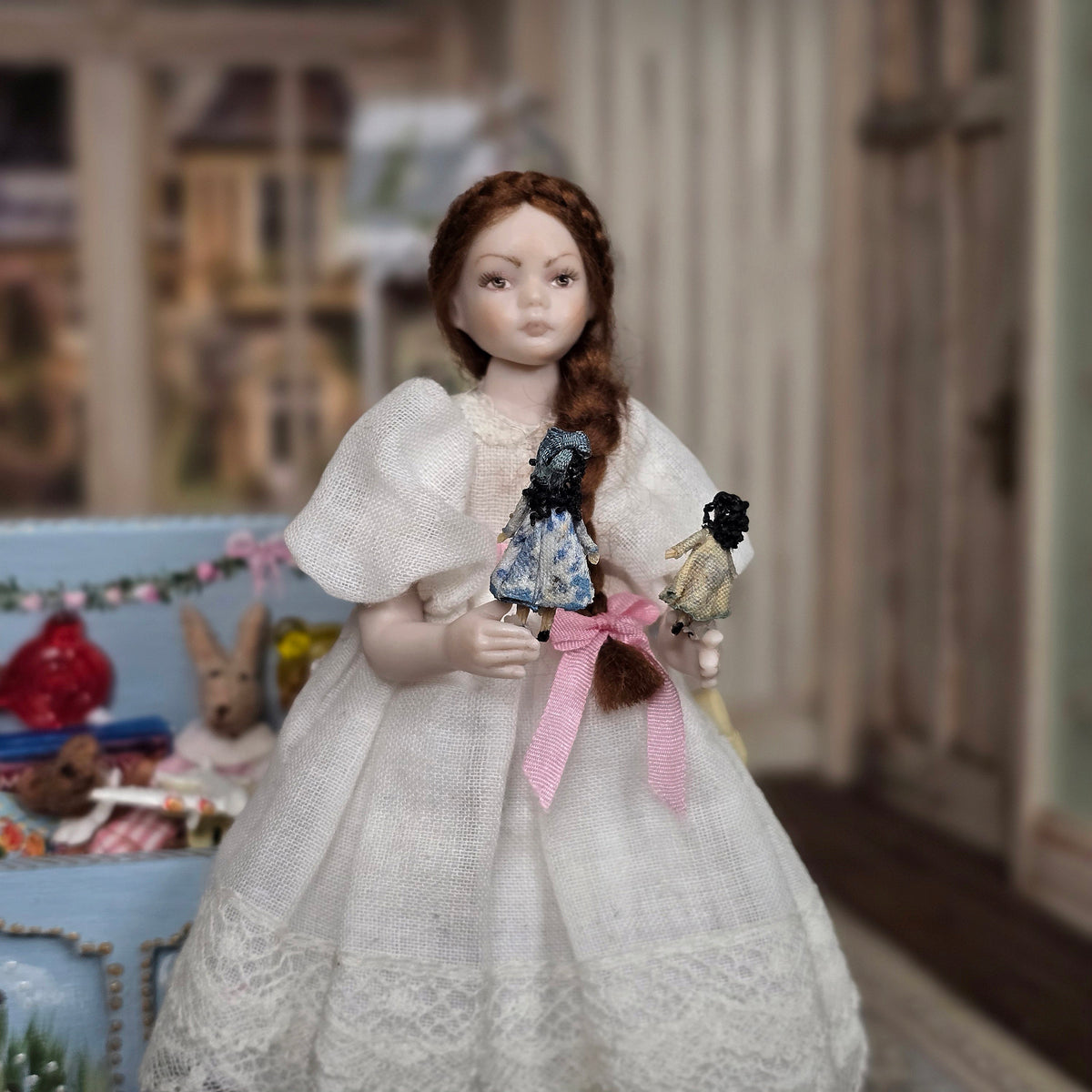 Deb Jackson Pair of Miniature Dolls in Heart-Shaped Keepsake Box 1:12 Scale