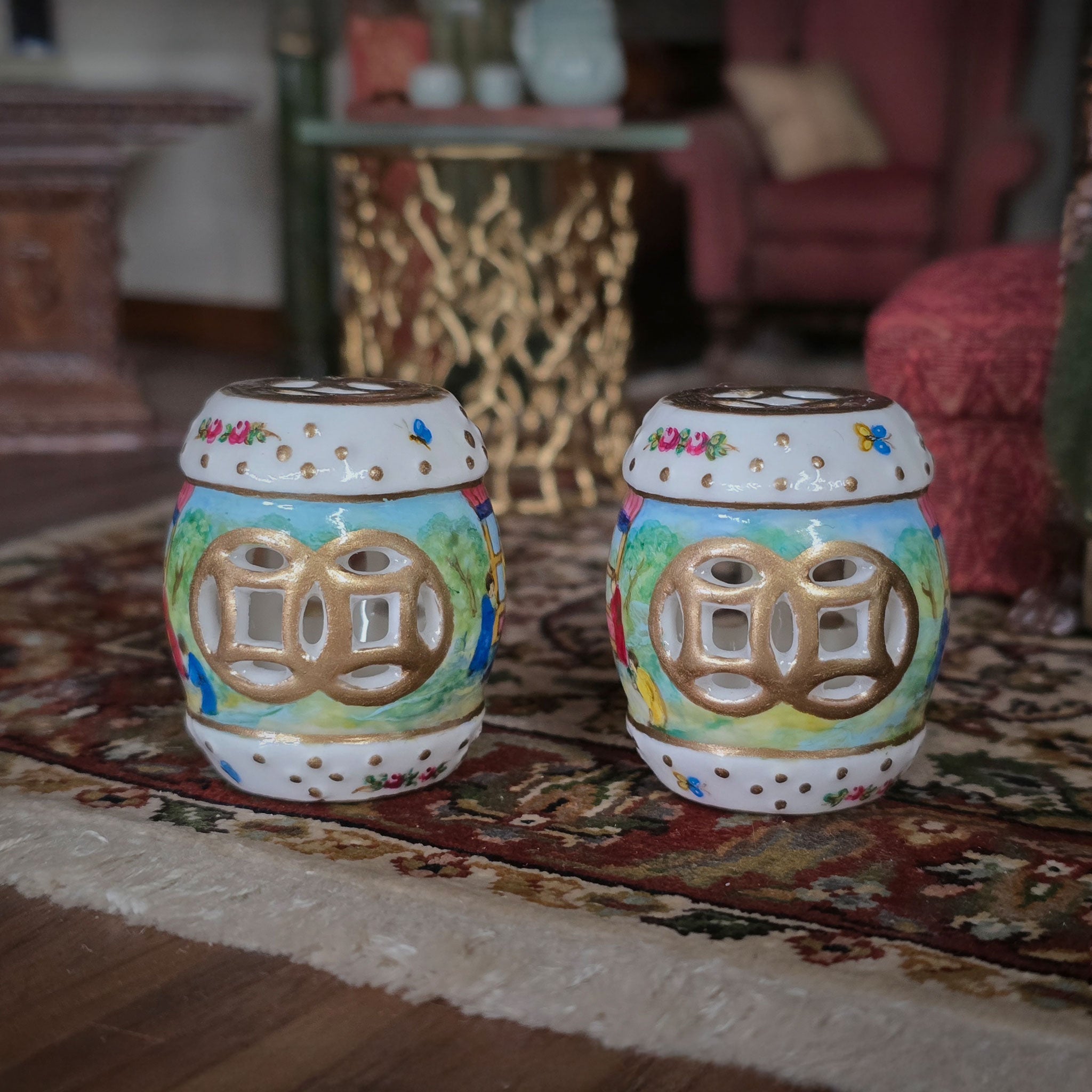 Hand Painted Gilt Chinese Porcelain Chinoiserie Drum Garden Stools Seats