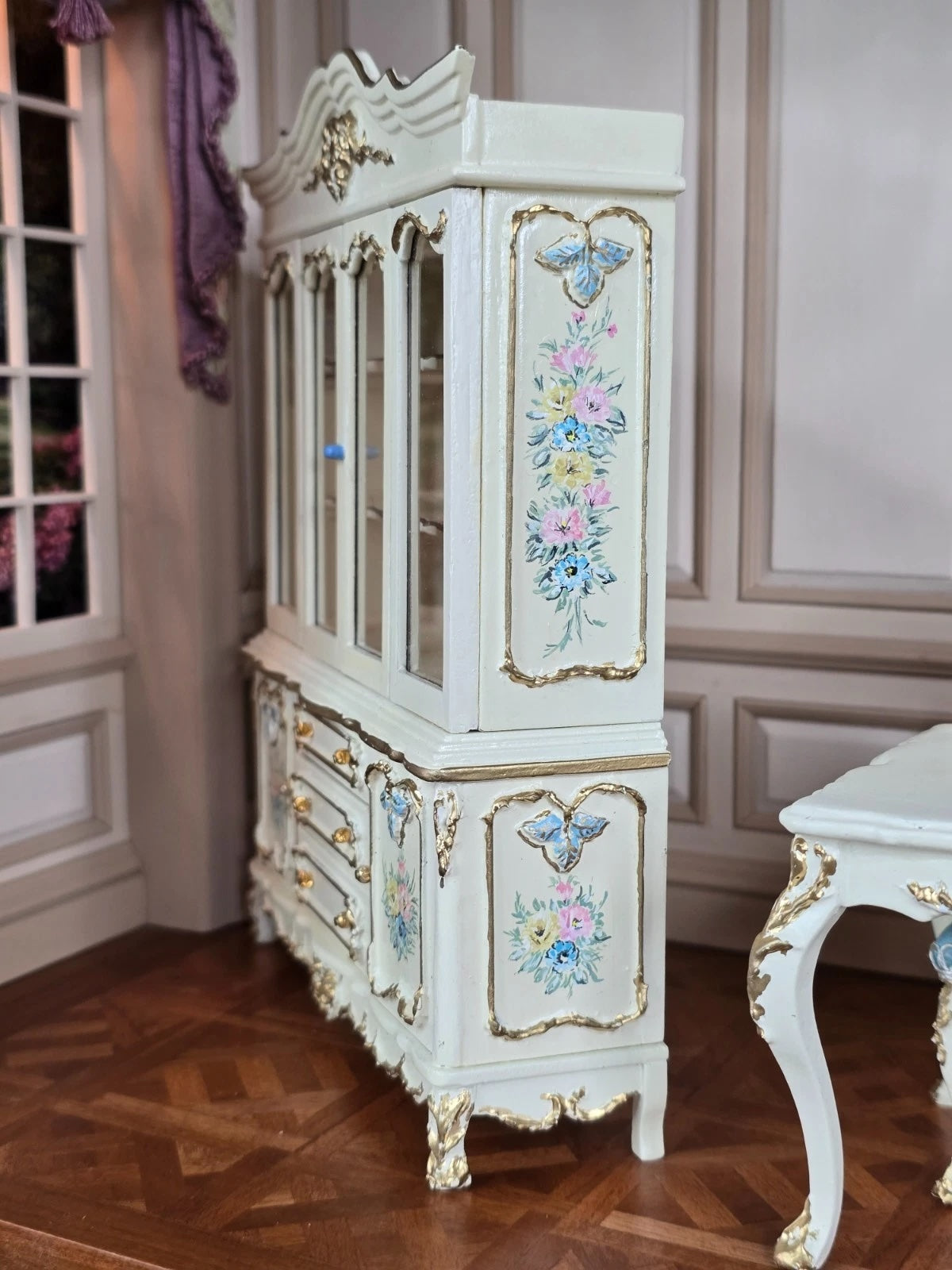 Renee Isabelle Hand-Painted Gilt 7-Piece Dining Set Dollhouse Miniature