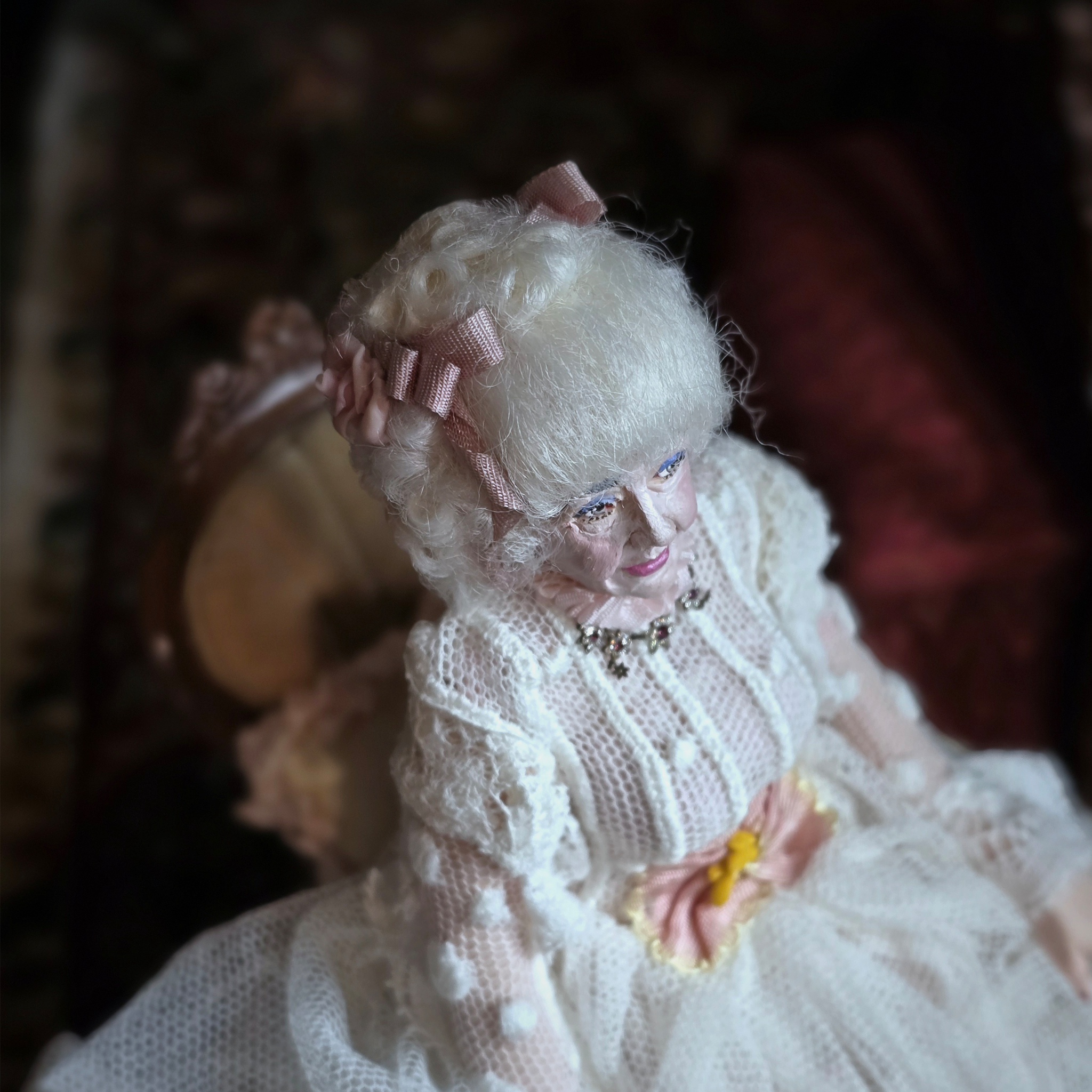 Aging Star Dolly Darling Original Marcia Backstrom Sculpted Clay Dollhouse Doll