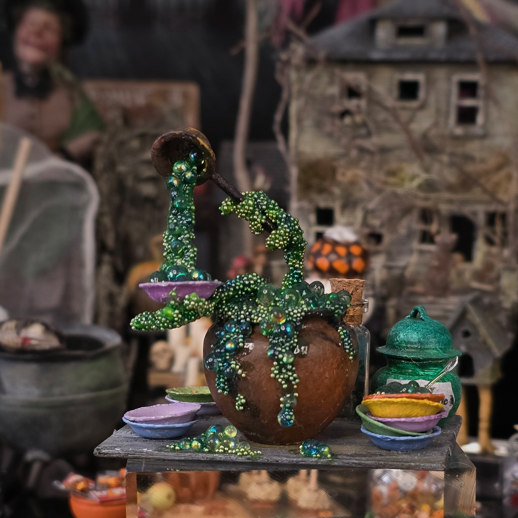 Magical Potion in Cauldron by Patricia Paul Hand Sculpted OOAK Whimsical Halloween Miniature (2015)