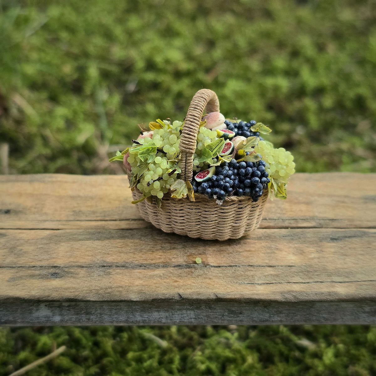 Gosia Suchodolska IGMA Artisan Miniature Harvest Fig & Fruit Basket Exclusive