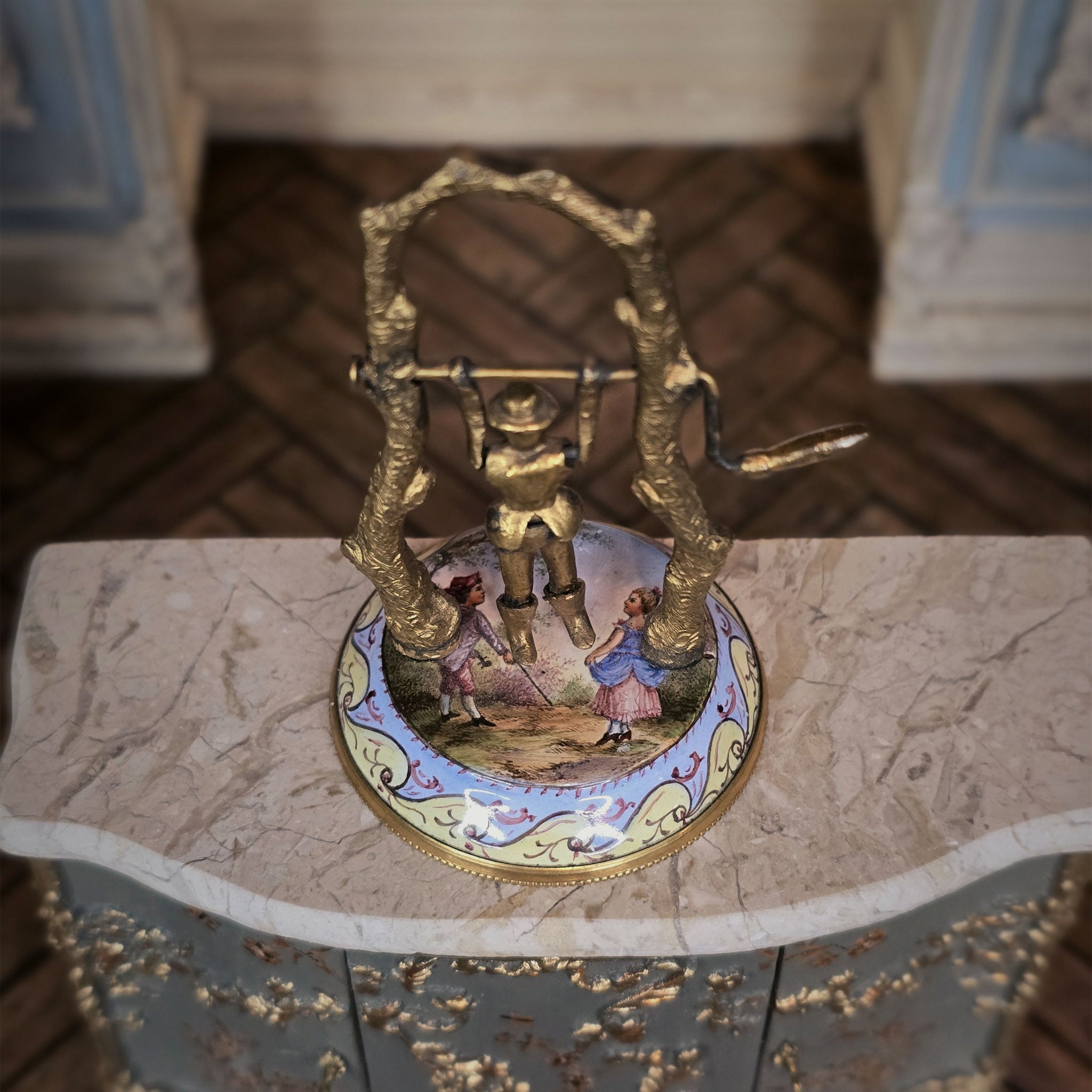 Top view of miniature automata toy