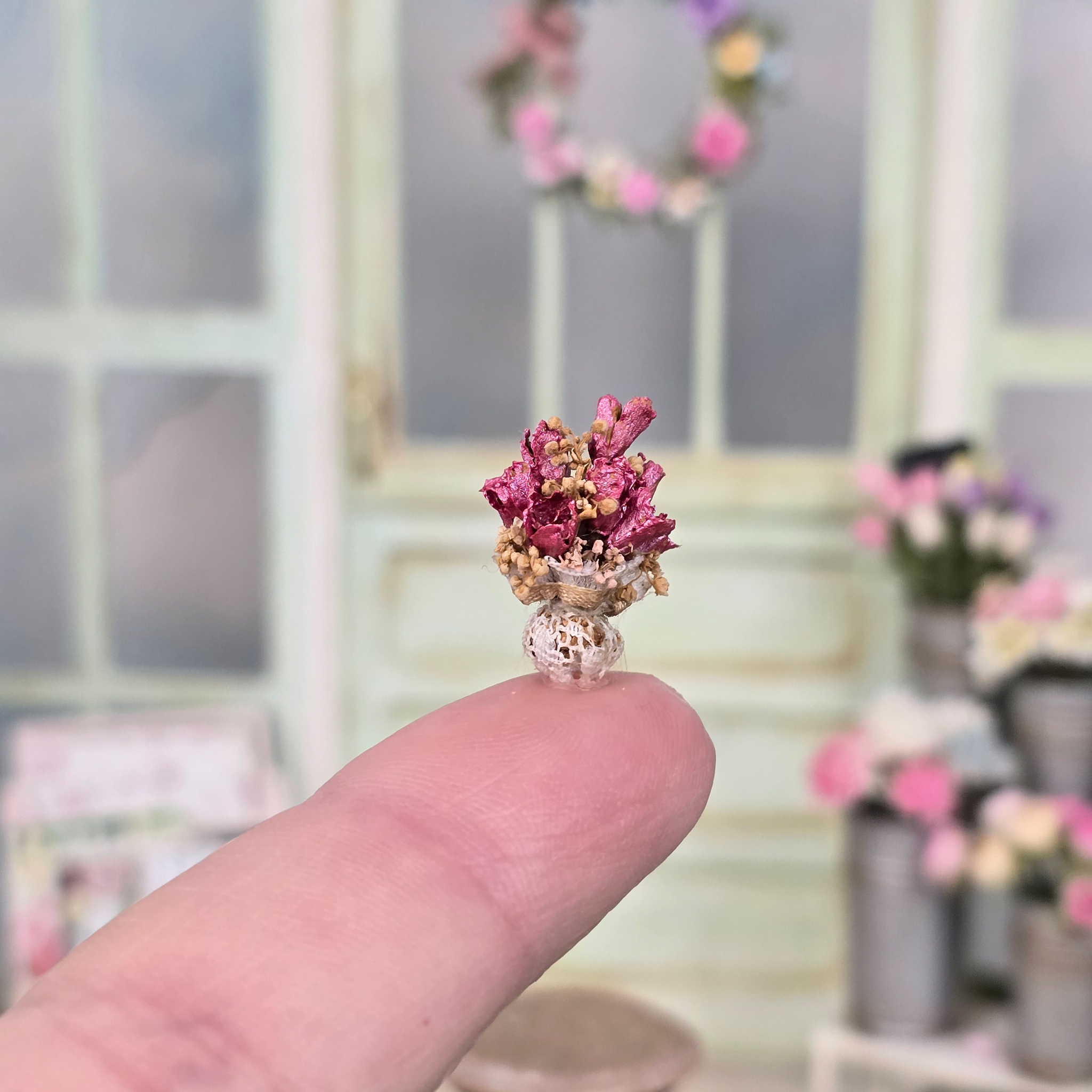 Jane Kilkenny REAL Tiny Spanish Rose Floral Arrangement in Lace