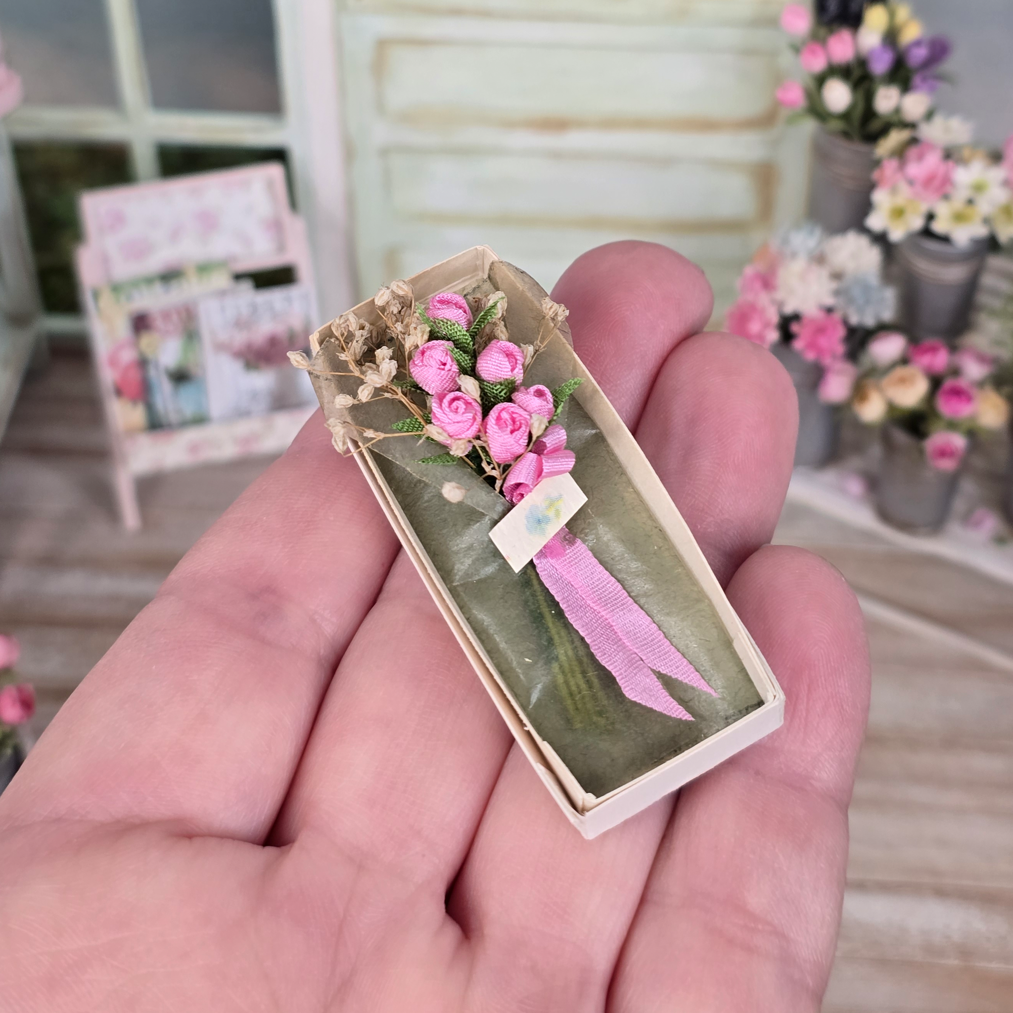 Arlene Bellinger Pink Silk Roses & Baby's Breath Bouquet Romantic Gift Box