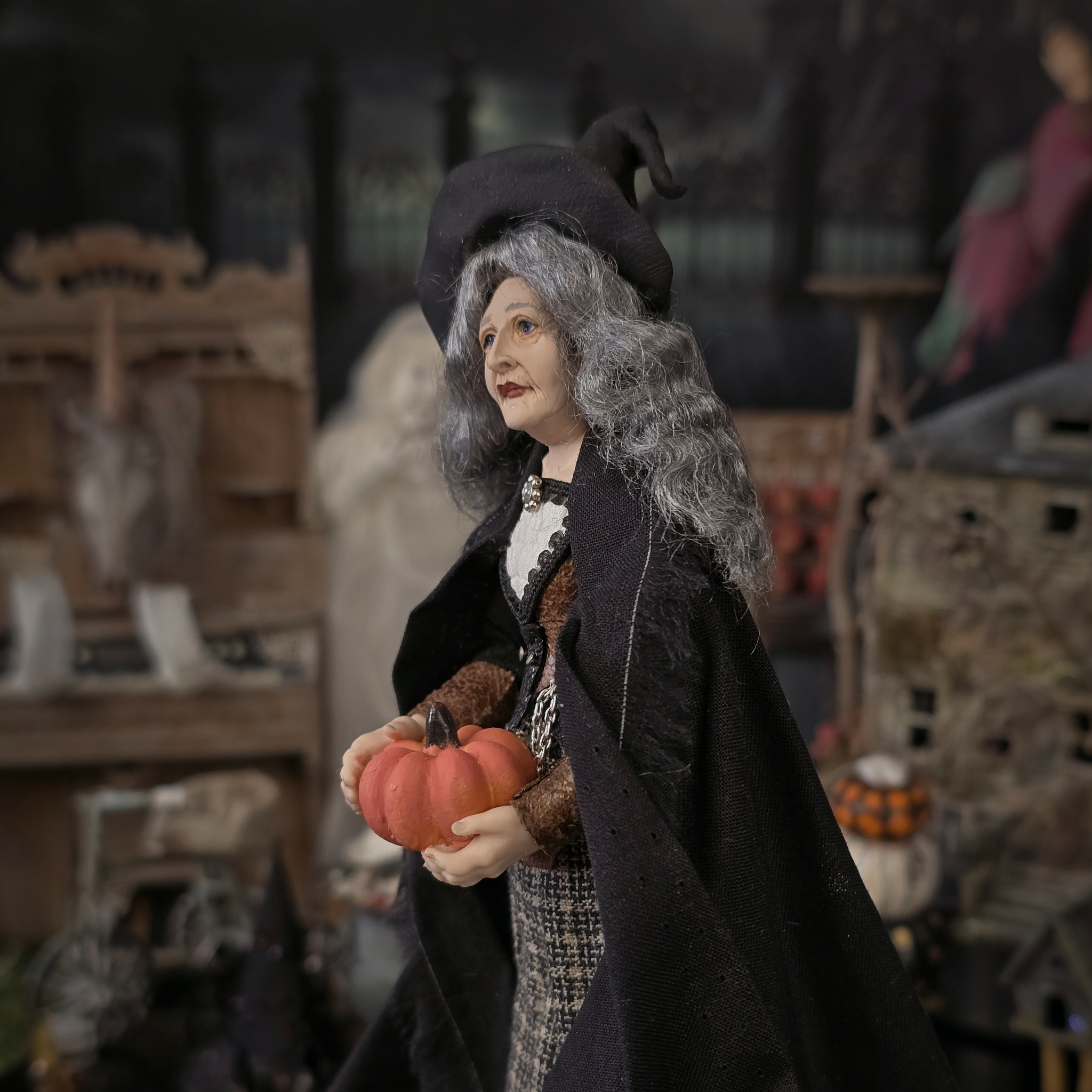 Old Woman Witch by Marcia Backstrom & Falcon Miniatures Resin Halloween Character Lady Doll