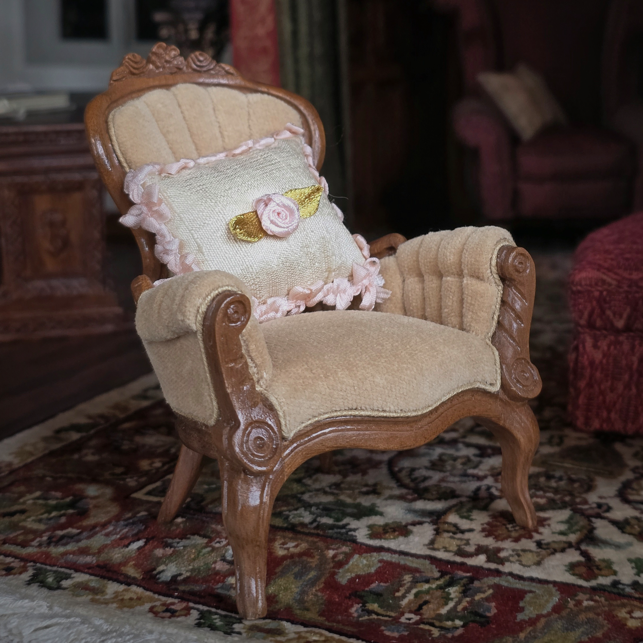 Aging Star Dolly Darling Original Marcia Backstrom Sculpted Clay Dollhouse Doll
