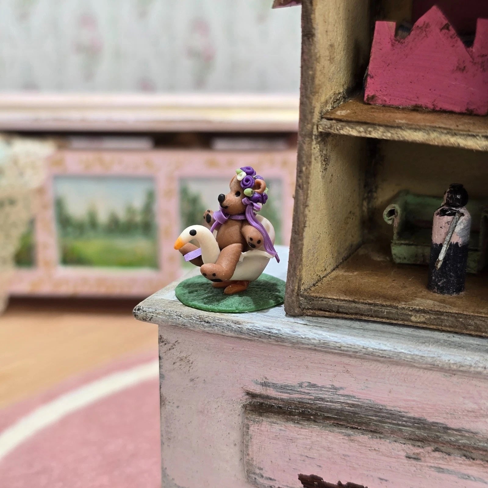 Artisan Mother Goose Teddy Bear Sculpture Dollhouse Shelf Sitter Toy