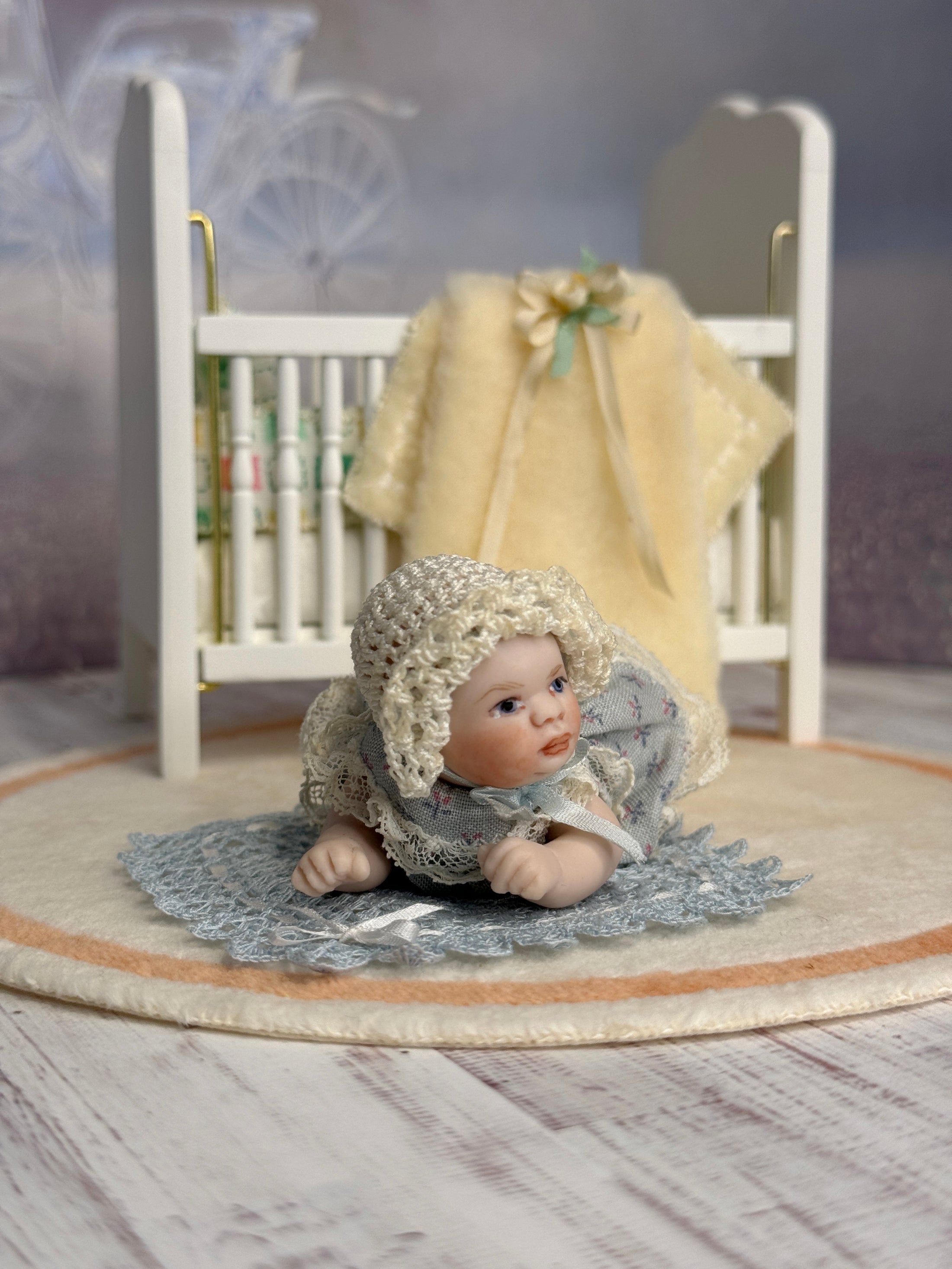 1:6 Maree Massey Baby Girl RARE SIZE Dollhouse Doll Jointed Porcelain, front view