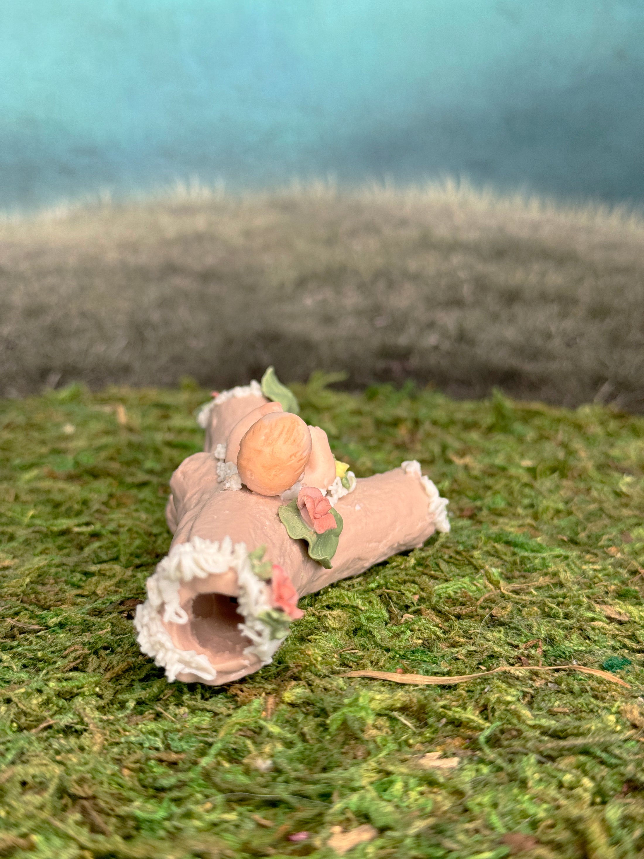 VERY RARE Maree Massey Baby in Tree Dollhouse Doll Porcelain Diorama, top view