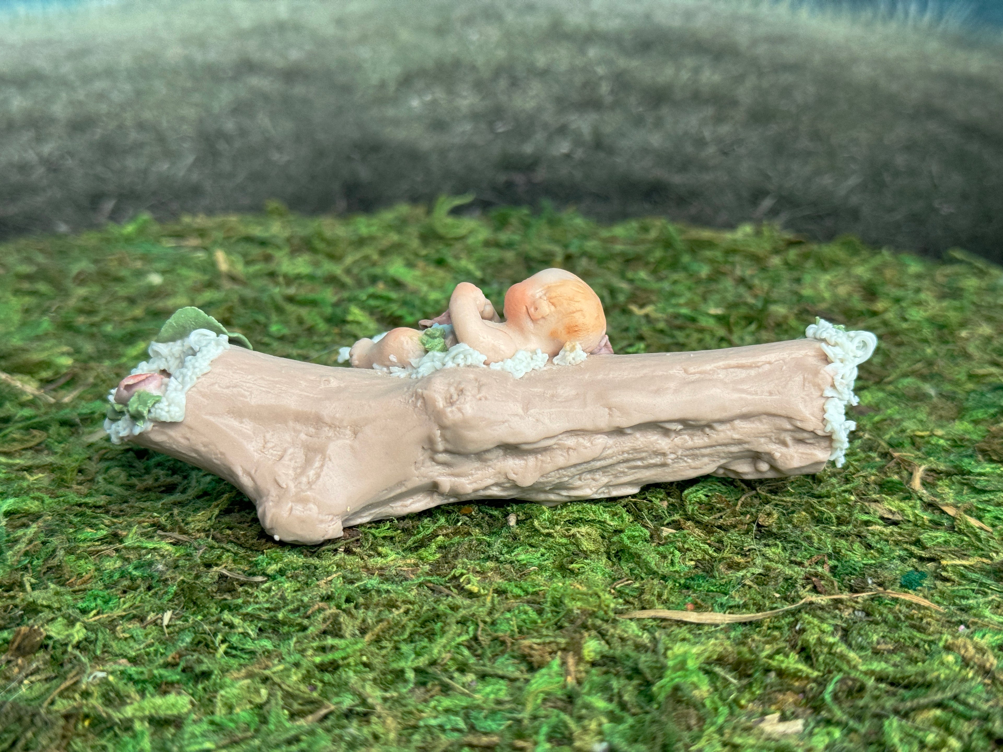 VERY RARE Maree Massey Baby in Tree Dollhouse Doll Porcelain Diorama, left side view