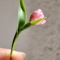 Load image into Gallery viewer, Gosia Suchodolska IGMA Artisan Miniature Single White Tulip Stem Magpie Exclusive
