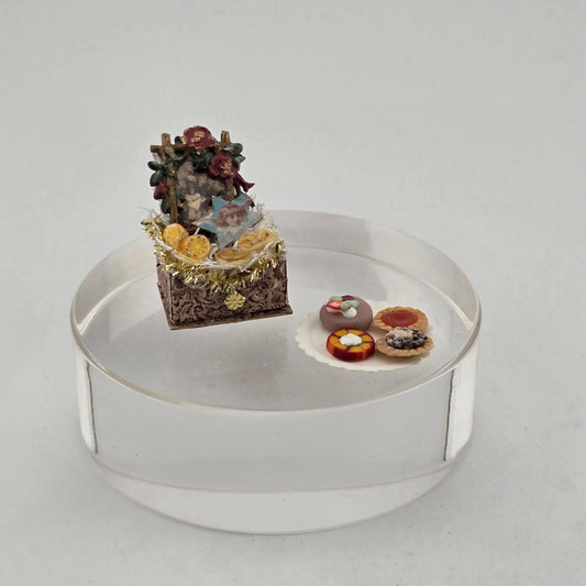 French cookie box, plate of tarts holiday decor set
